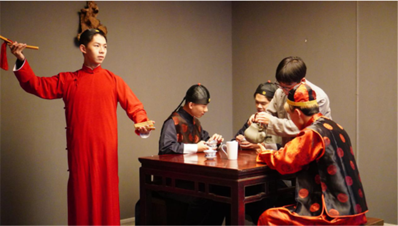 《茶館》沉浸式讀劇會(huì )現場(chǎng).png 《茶館》沉浸式讀劇會(huì )現場(chǎng).png