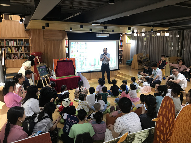 1.集團公司總裁、工會(huì )主席莫曲波致辭.jpg